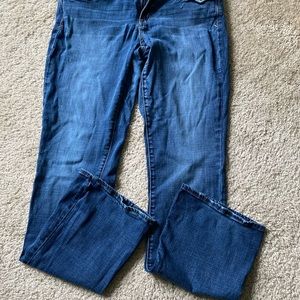 American Eagle Skinny Kick Jeans